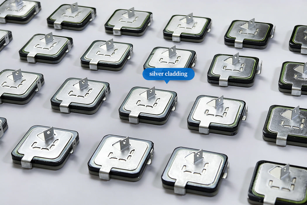 Silver-cladded thermal disconnect mechanism